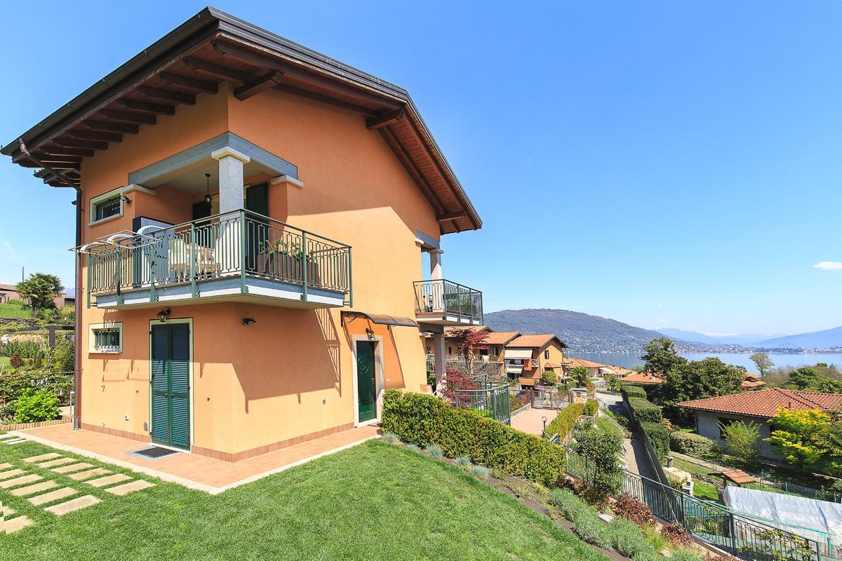Appartamento Lido Blu By Impero House Baveno Bagian luar foto