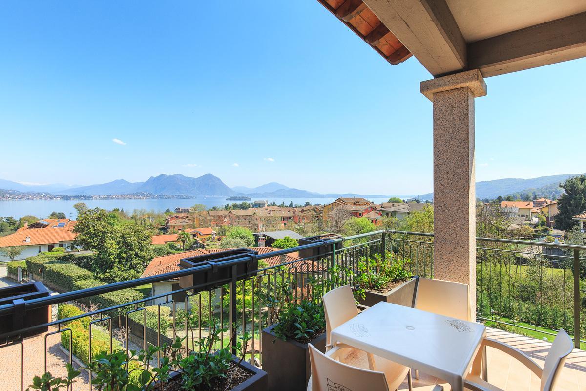 Appartamento Lido Blu By Impero House Baveno Bagian luar foto